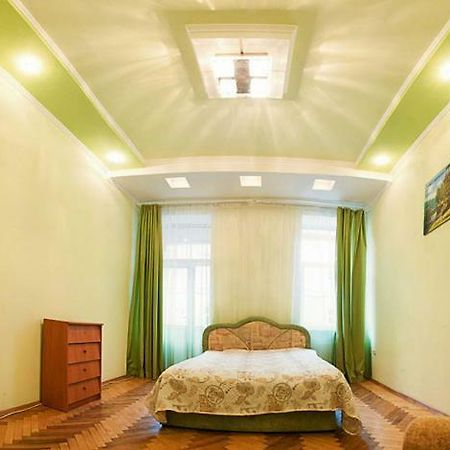 Квартира В Центрі Подобово У Львові На Замарстинівській 10 エクステリア 写真